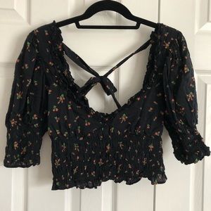 urban outfitters floral cropped top